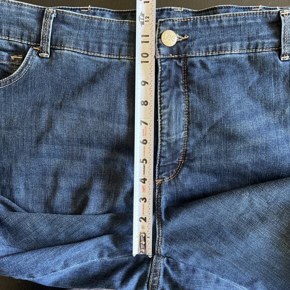 Lee Jeans Women's 22W Blue Relaxed Fit Straight Leg High Rise Stretch Denim - Picture 11 of 12